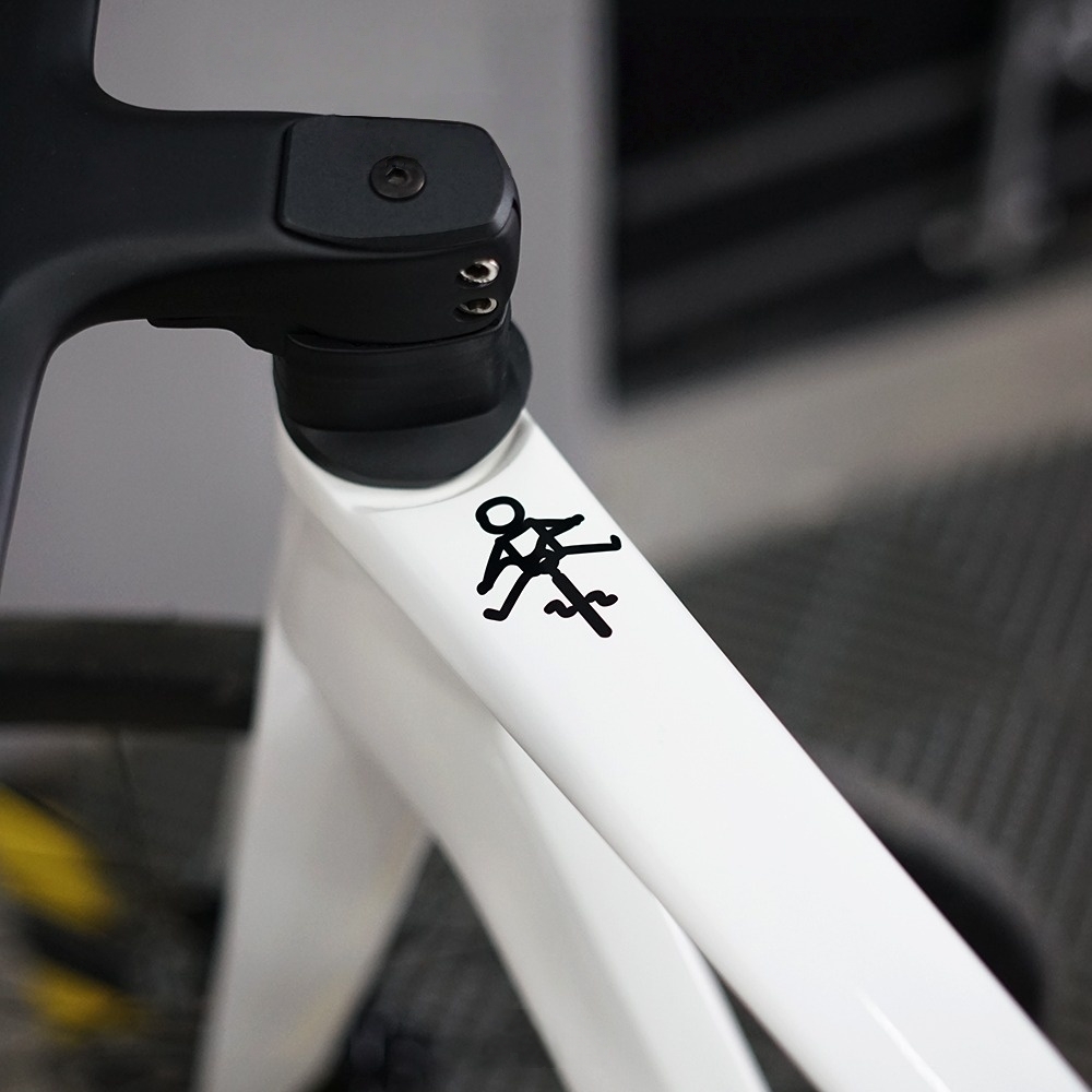 4 buah Stiker Vinyl 2D Bentuk  - Mountain Biking Holidays ulasan dan harga